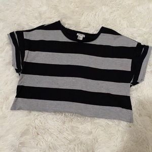 Forever21 Cropped Tee